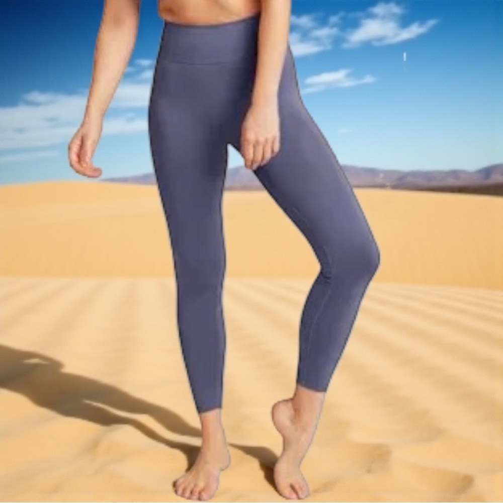 NWT KNIX Seamless Everyday High Waisted Legging in Indigo L